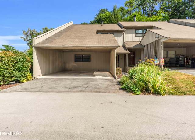 Property at 8707 Olde Colony Trl #13, Knoxville, TN 37923, 3 beds, 2.5 baths