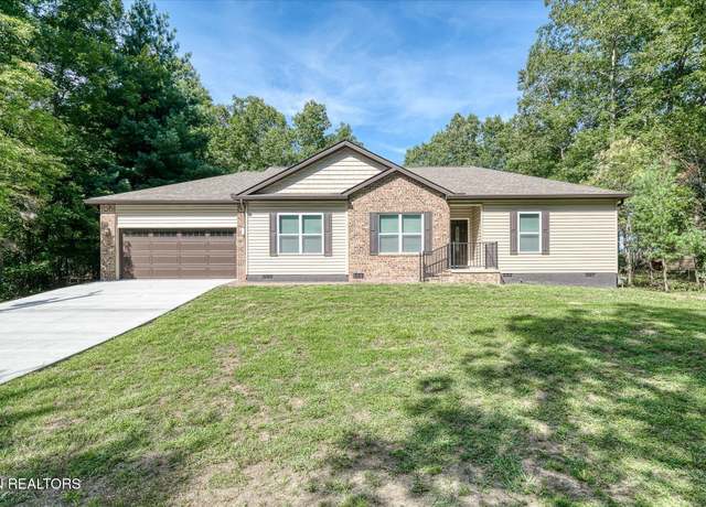 Property at 3029 Oklahoma Dr, Crossville, TN 38572, 2 beds, 2 baths