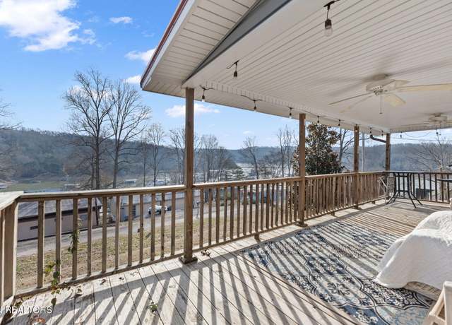 Property at 611 Flat Hollow Marina Rd, Speedwell, TN 37870, 2 beds, 1 bath