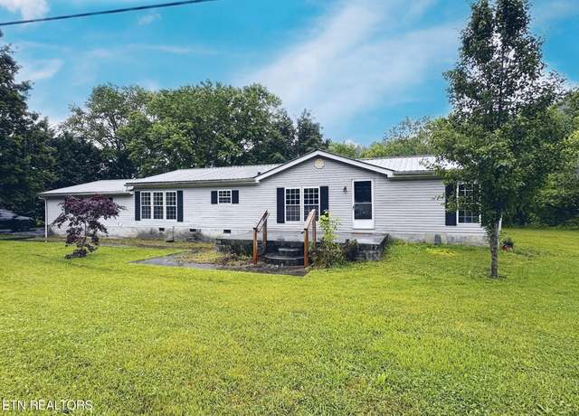 Property at 2065 Waldens Creek Rd, Sevierville, TN 37862, 3 beds, 2 baths