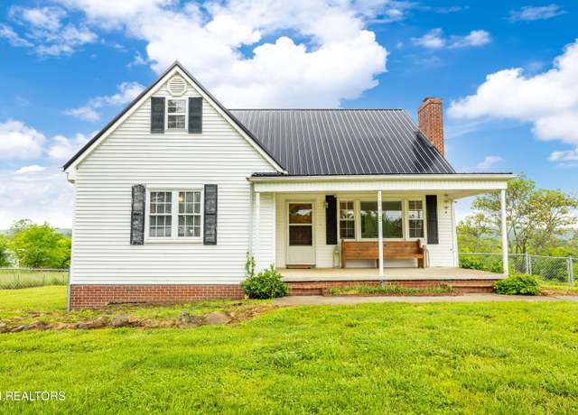 Property at 5515 US Highway 411s, Maryville, TN 37801, 4 beds, 2 baths