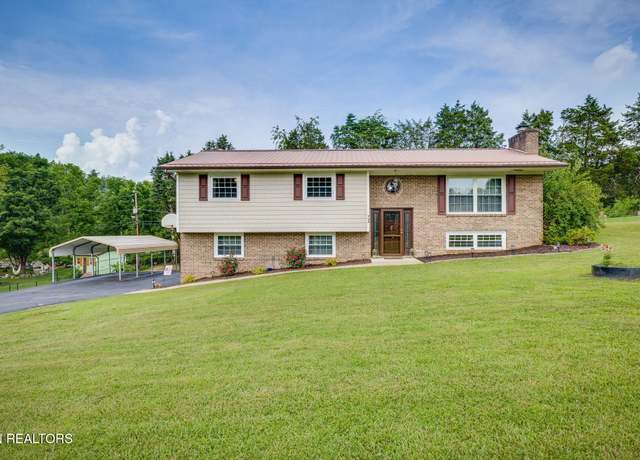 Property at 5122 Moody Dr, Kingsport, TN 37664, 3 beds, 3 baths