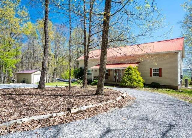 Property at 264 Harlee Vista Rd, Pikeville, TN 37367, 3 beds, 2.5 baths