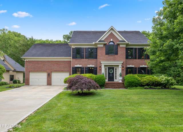 Property at 7136 Lawford Rd, Knoxville, TN 37919, 4 beds, 3.5 baths