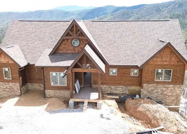 Property at 1841 Pinestand Ridge Way, Sevierville, TN 37862, 3 beds, 3.5 baths