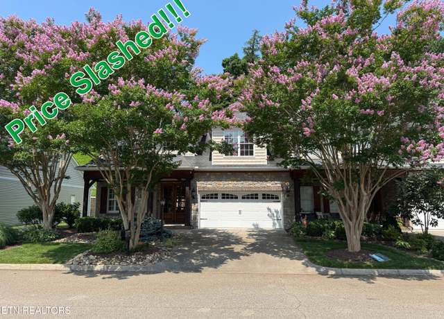 Property at 437 Grove Branch Ln, Knoxville, TN 37922, 3 beds, 2.5 baths