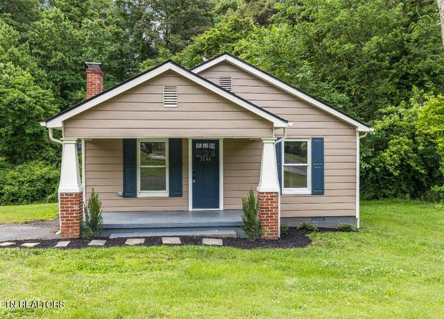 Property at 3146 Haggard Dr, Knoxville, TN 37917, 3 beds, 2 baths