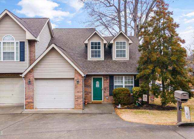 Property at 1031 Silver Creek Ln, Maryville, TN 37804, 3 beds, 2 baths