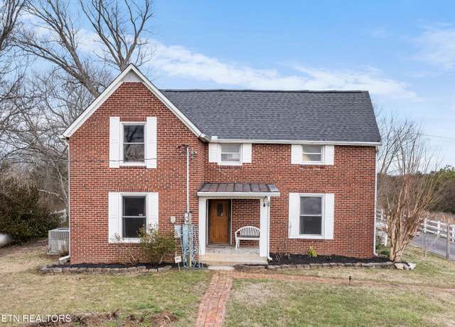 Property at 5826 Perry Rd, Knoxville, TN 37914, 3 beds, 2 baths