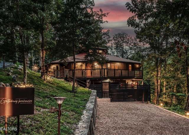 Property at 908 Stans Rd Rd, Gatlinburg, TN 37738, 4 beds, 3.5 baths
