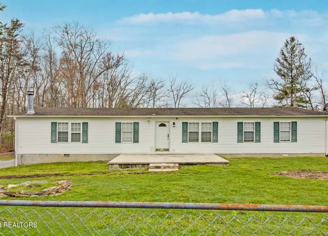 Property at 3035 Ocalala Trl, Crossville, TN 38572, 2 beds, 2 baths