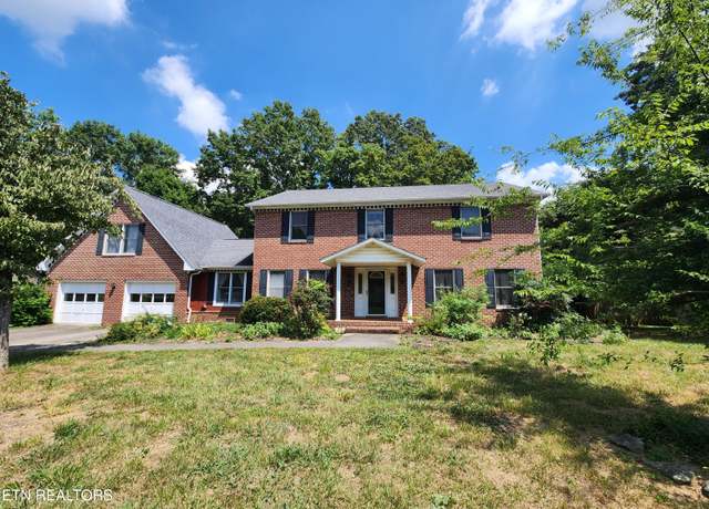Property at 420 Sugarwood Dr, Knoxville, TN 37934, 5 beds, 3 baths