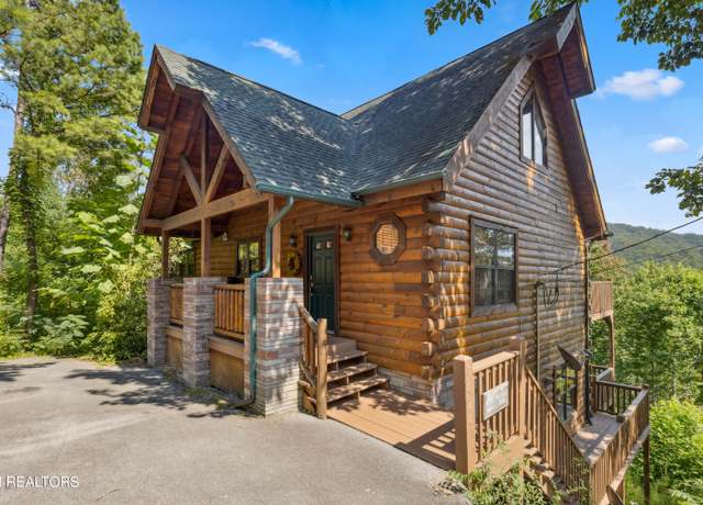 Property at 1424 Rocky Top Way, Townsend, TN 37882, 3 beds, 3.5 baths