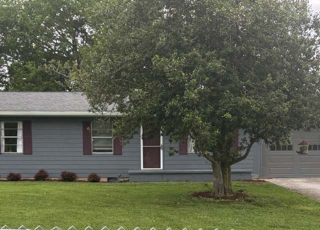 Property at 640 Baker St, Seymour, TN 37865, 3 beds, 1 bath