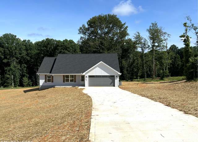 Property at 120 Little Donnie Way, Maryville, TN 37801, 3 beds, 2 baths