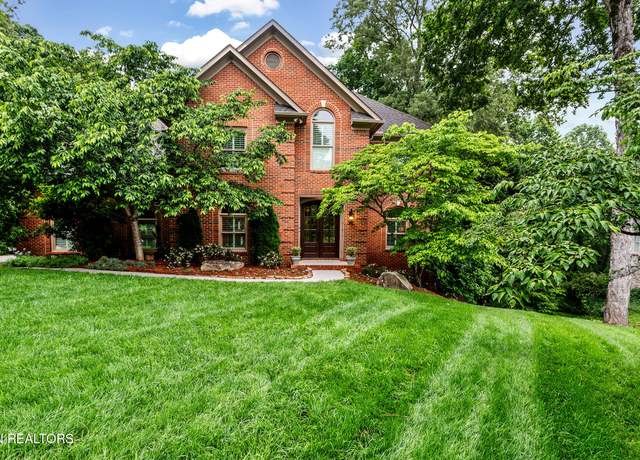 Property at 1532 Botsford Dr, Knoxville, TN 37922, 5 beds, 4.5 baths