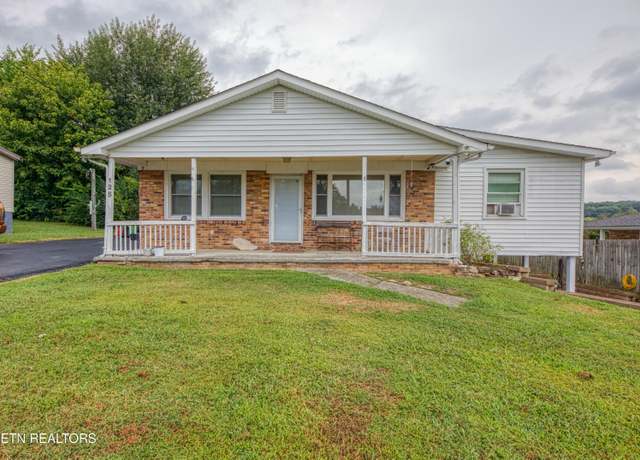 Property at 125 S Fowler Cir, Clinton, TN 37716, 4 beds, 3 baths