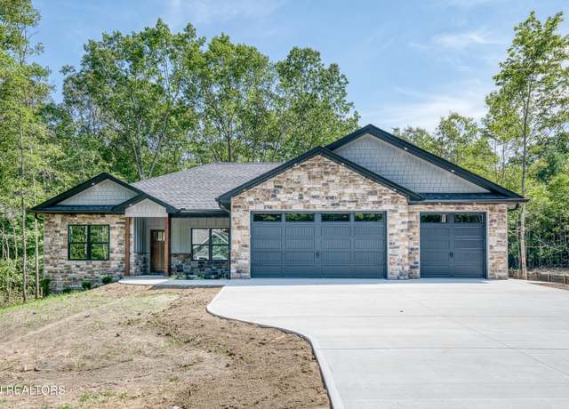 Property at 115 Hawes Cir, Crossville, TN 38558, 3 beds, 2 baths