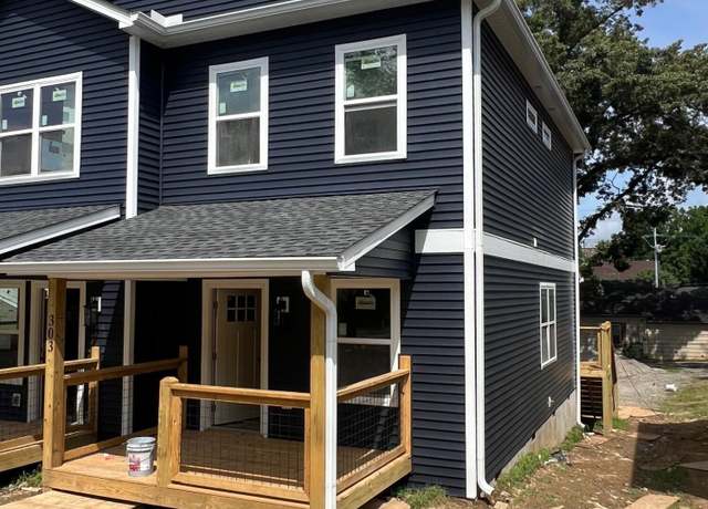 Property at 303 E Woodland Ave, Knoxville, TN 37917, 2 beds, 2.5 baths