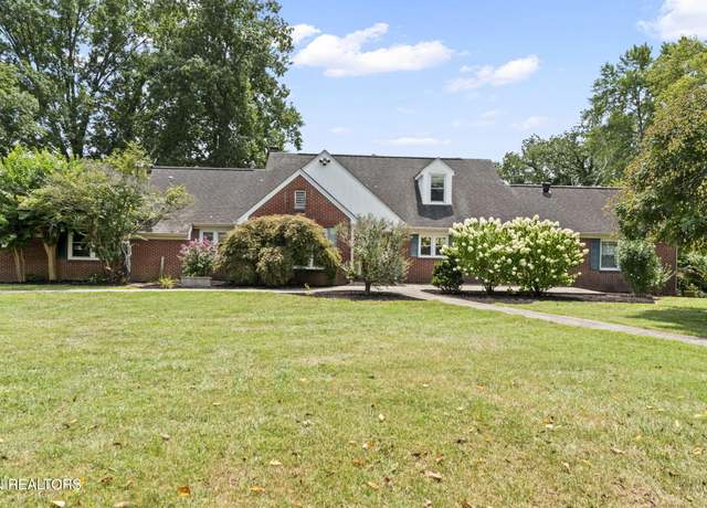 Property at 407 Eagle Bend Ln, Clinton, TN 37716, 4 beds, 3 baths