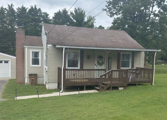 Property at 603 Henrietta Dr, Knoxville, TN 37912, 2 beds, 1 bath