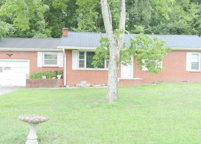 Property at 525 West Ln, Lenoir City, TN 37771, 3 beds, 1 bath