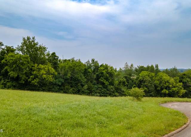 Property at 9611 9615 Sybil Lee Ln, Kodak, TN 37764