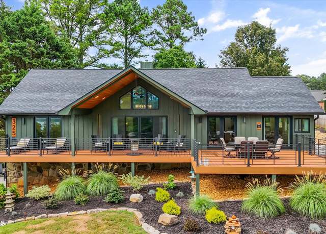 Property at 325 Southshore Dr, Greenback, TN 37742, 4 beds, 3 baths