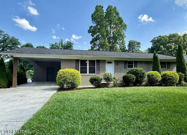 Property at 5112 NW Cumberland Wood Dr, Knoxville, TN 37921, 4 beds, 3 baths