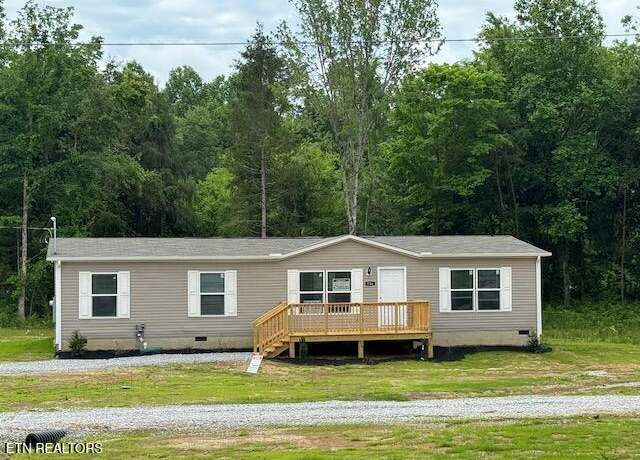 Property at 736 Old Cemetery Rd, Madisonville, TN 37354, 3 beds, 2 baths