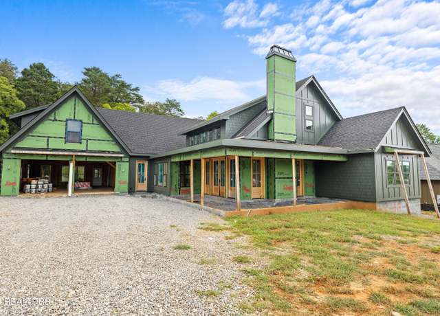Property at 918 Sophie Dr, Greenback, TN 37742, 4 beds, 2.5 baths