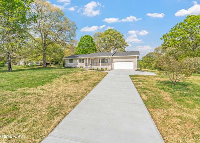 Property at 1100 Wallace Rd, Knoxville, TN 37919, 3 beds, 2 baths