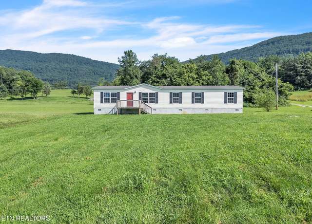 Property at 233 Orange Ln, Speedwell, TN 37870, 4 beds, 2 baths