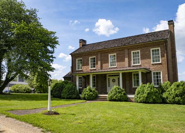 Property at 2590 Day Rd, Strawberry Plains, TN 37871, 3 beds, 3.5 baths