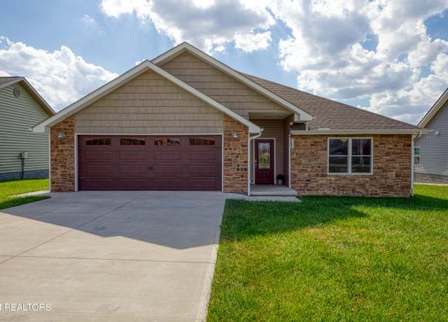 Property at 2707 Cook Rd, Crossville, TN 38555, 3 beds, 2 baths