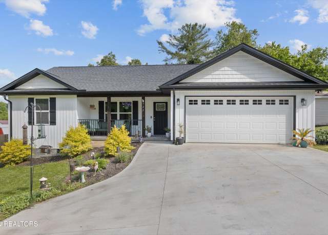 Property at 723 Ridgeview Dr, Clinton, TN 37716, 3 beds, 2 baths