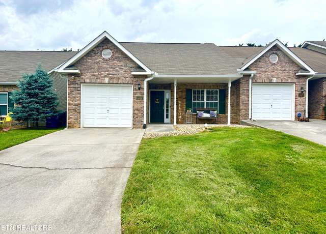 Property at 1601 Emerald Pointe Ln, Knoxville, TN 37918, 2 beds, 2 baths