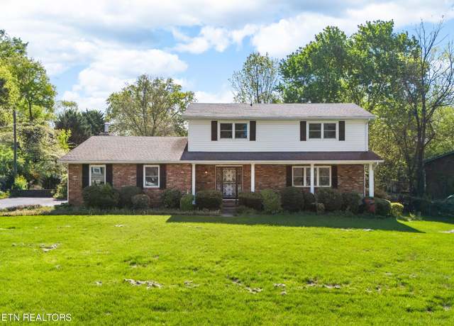 Property at 848 Dorset Dr, Knoxville, TN 37923, 4 beds, 3 baths