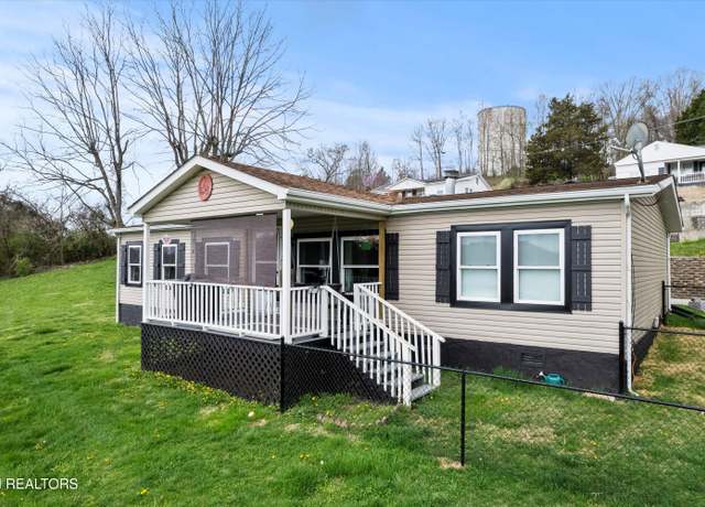 Property at 509 Fan St, Tazewell, TN 37879, 3 beds, 2 baths