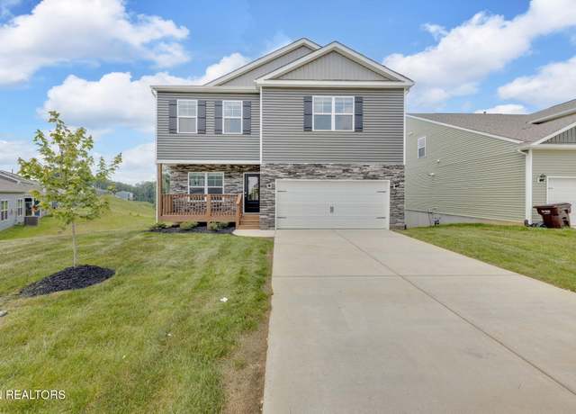 Property at 935 Utopia Ln, Knoxville, TN 37932, 3 beds, 3.5 baths