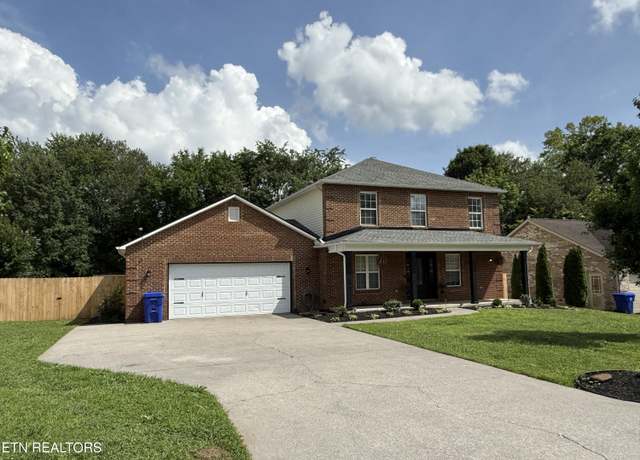 Property at 140 Elizabethton Way, Clinton, TN 37716, 4 beds, 2.5 baths