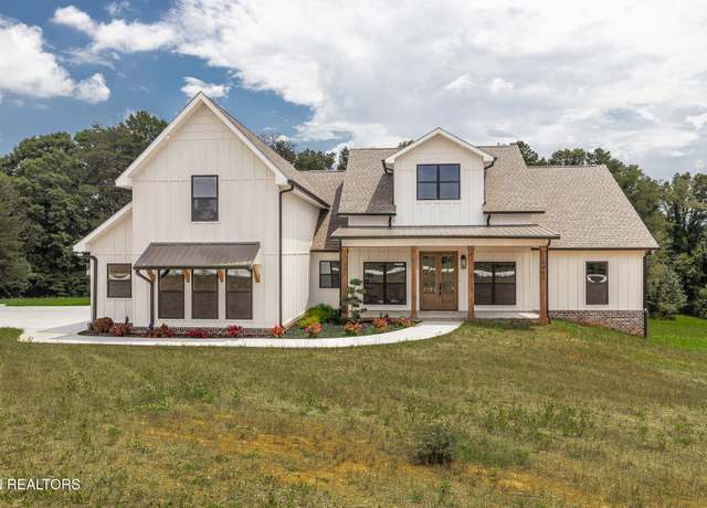 Property at 4662 Morganton Rd, Maryville, TN 37801, 4 beds, 4 baths