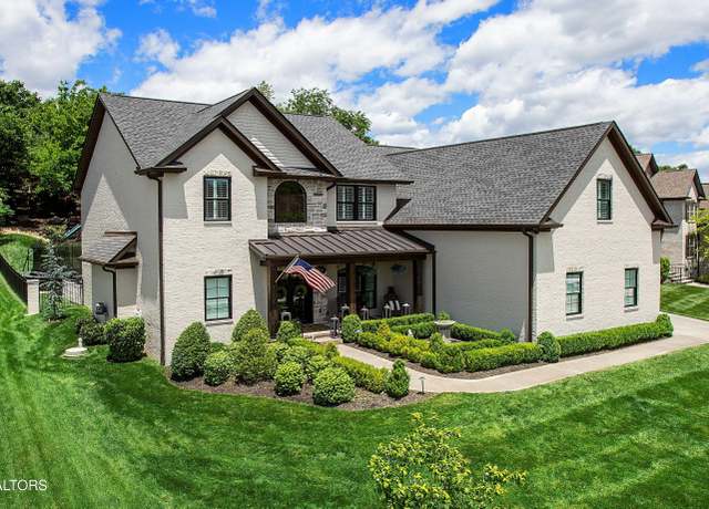 Property at 1725 Botsford Dr, Knoxville, TN 37922, 5 beds, 3.5 baths