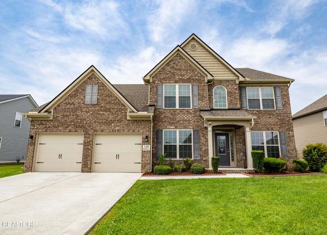 Property at 128 Beckwood Ln, Maryville, TN 37801, 4 beds, 2.5 baths