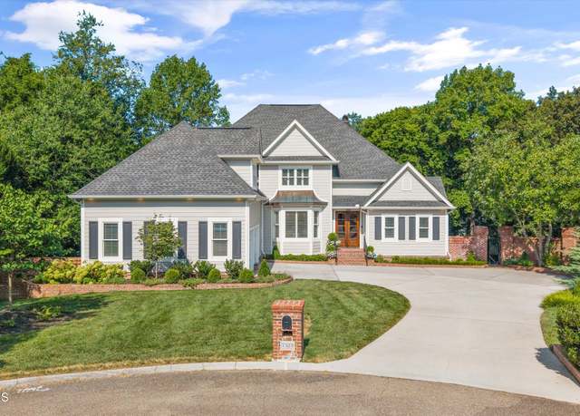 Property at 7323 Lorimar Pl, Knoxville, TN 37919, 5 beds, 4.5 baths
