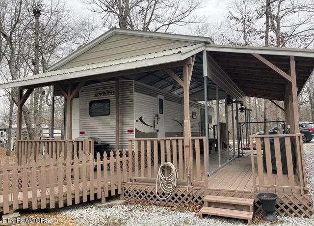 Property at 9 & 50 Forest Ln & Chestnut Oak Dr, Crossville, TN 38571, 2 beds, 1 bath