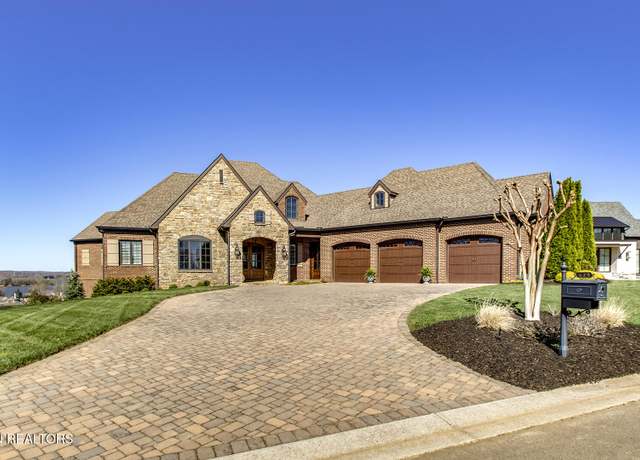 Property at 629 Southern Way, Lenoir City, TN 37772, 4 beds, 4.5 baths