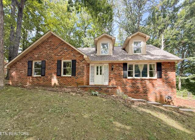 Property at 8027 Camberley Dr, Powell, TN 37849, 4 beds, 2.5 baths