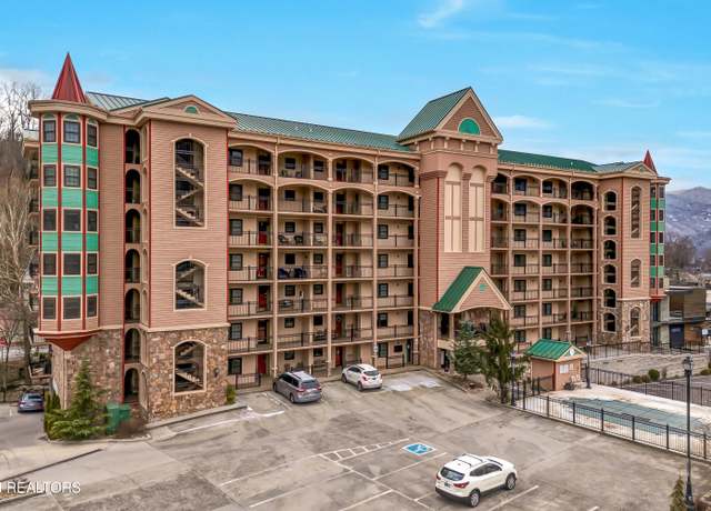Property at 210 Roaring Fork Ext Rd #102, Gatlinburg, TN 37738, 2 beds, 2 baths