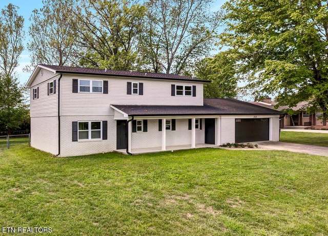 Property at 2121 Collins St, Morristown, TN 37814, 5 beds, 3 baths